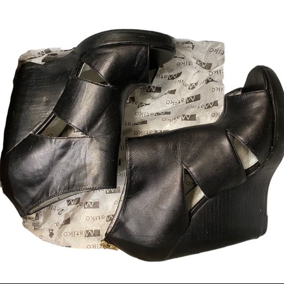 Matiko | Leather Wedge Sandals | 6.5 - Picture 7 of 7